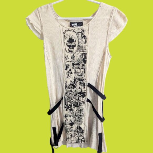 Lip Service Punk Rock Distressed Graphic Top - Rare - Size Small - Picture 1 of 7